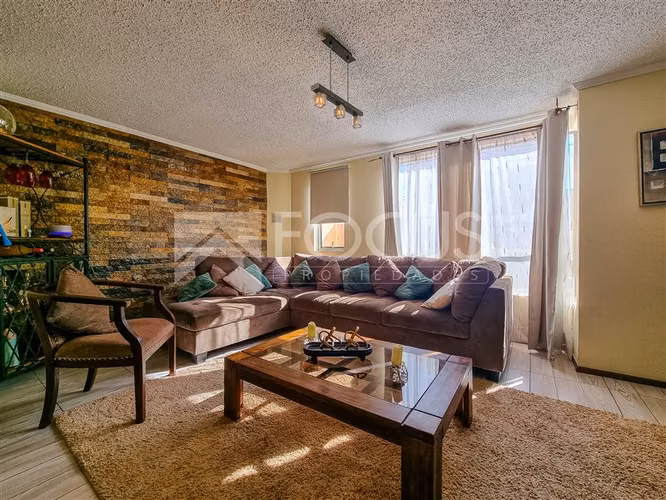 Casa en venta 3 Dormitorios en Maipú - Condominio cerrado