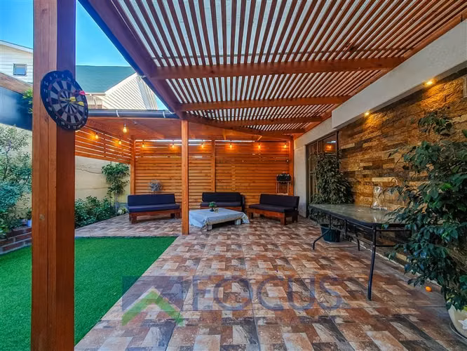 Casa en venta 3 Dormitorios en Maipú - Condominio cerrado