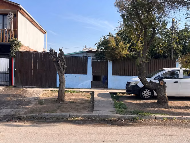 Se Vende Casa en Villa Francia, Estación Central
