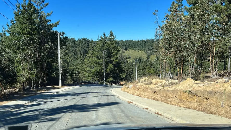 VENTA ÚLTIMOS TERRENOS EN CONDOMINIO URBANIZADO ALGARROBO