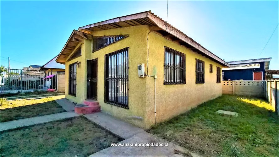 VENTA CASA EL CANELO ALGARROBO