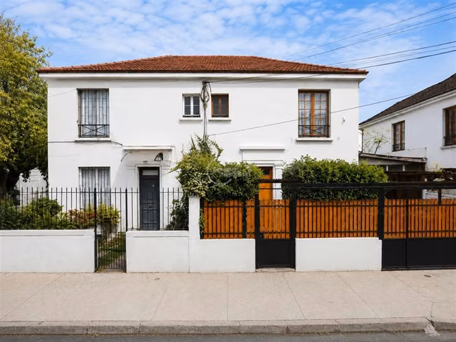 Casa en venta de 4 dorm. en San Miguel