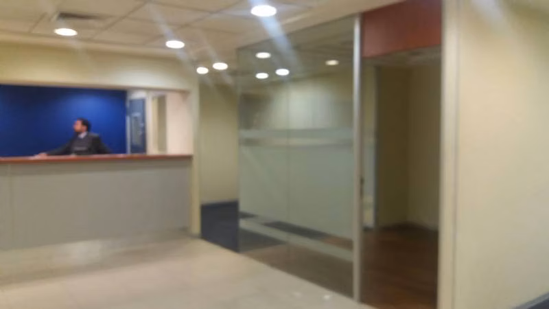 ARRIENDO OFICINA 256 MT2 VALPARAISO