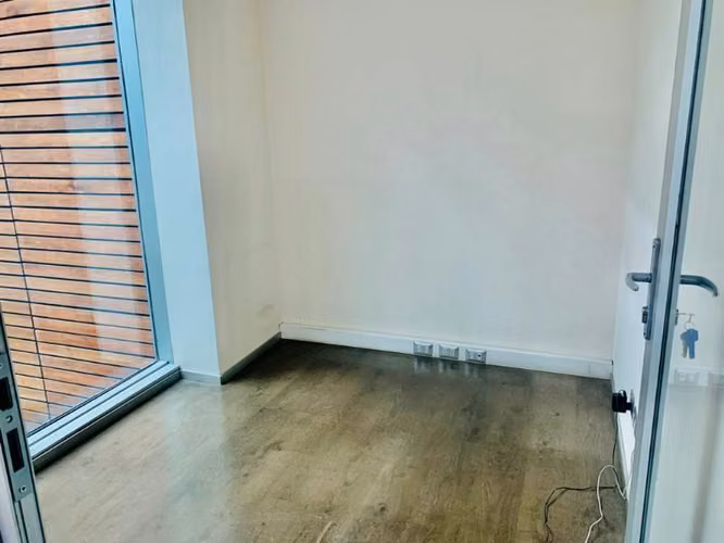 ARRIENDO OFICINA VALPARAISO 126 MT2
