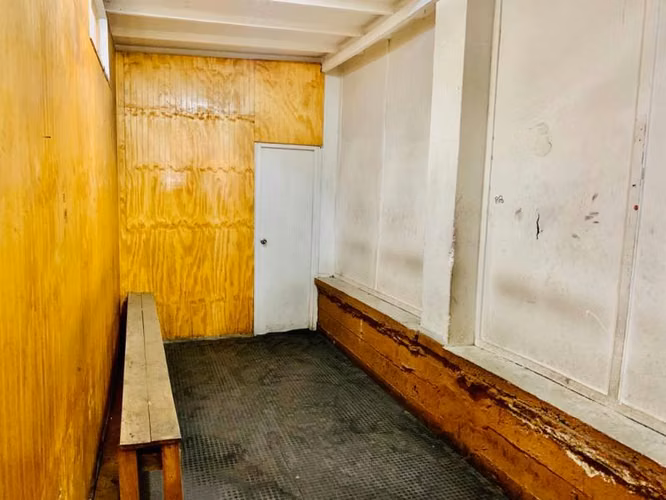 ARRIENDO BODEGA 760 MT2 EL SALTO
