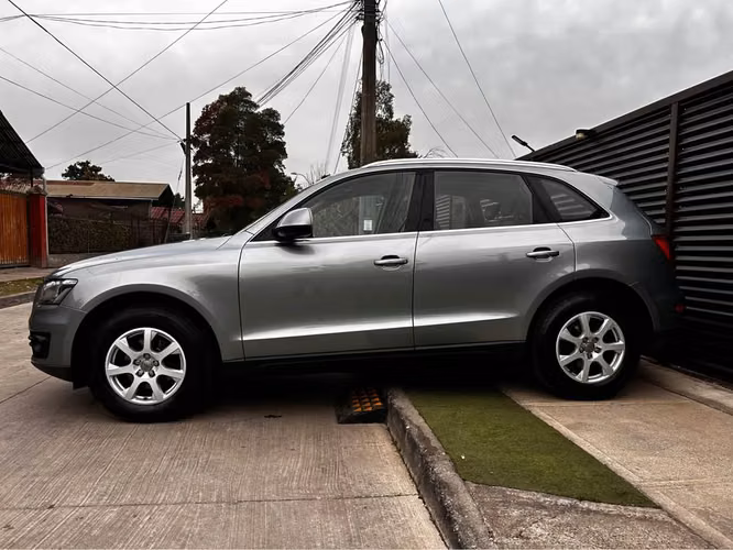 AUDI Q5 2.0 TURBO AUTOMATICO 4X4