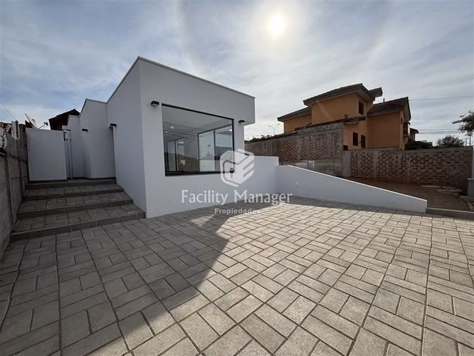 Casa nueva en venta de 4 dorm. en San Joaquín, La Serena