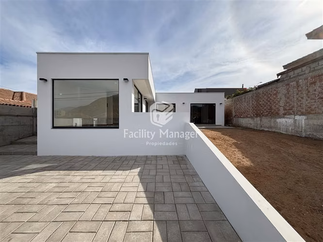 Casa nueva en venta de 4 dorm. en San Joaquín, La Serena