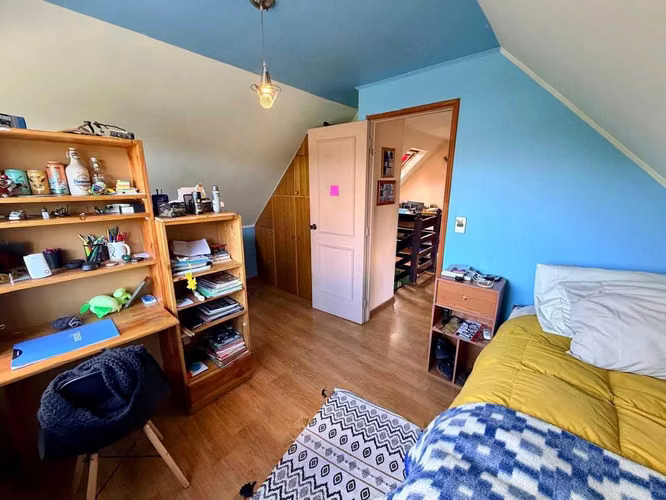 CASA 3D + 2B/ BARRIO BELLAVISTA (168293)
