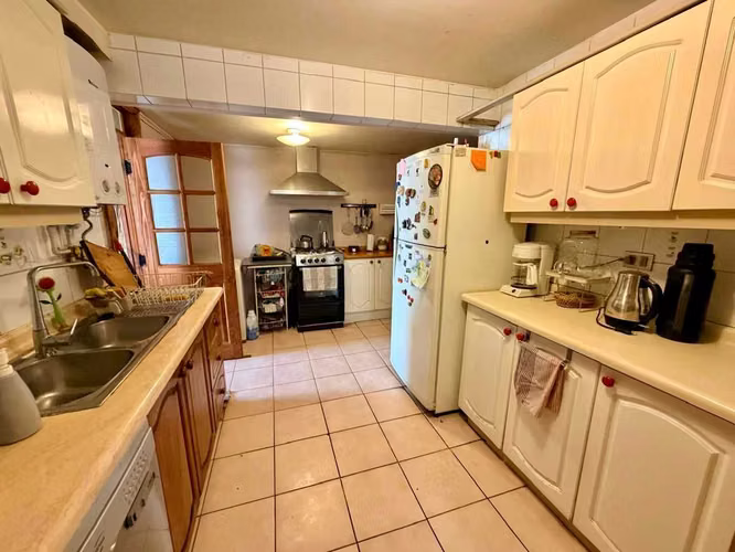 CASA 3D + 2B/ BARRIO BELLAVISTA (168293)