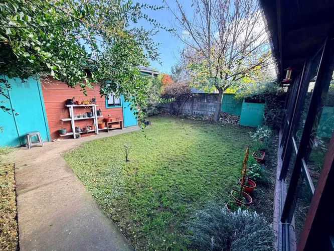 CASA 3D + 2B/ BARRIO BELLAVISTA (168293)