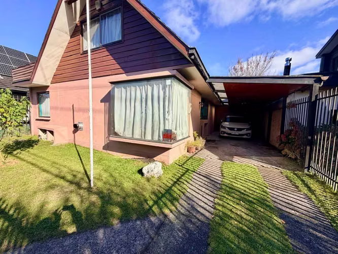 CASA 3D + 2B/ BARRIO BELLAVISTA (168293)