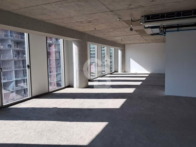 Gran Oficina de 775 m² - Providencia - a pasos del Metro