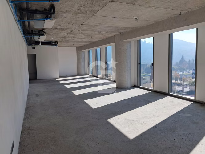 Gran Oficina de 775 m² - Providencia - a pasos del Metro