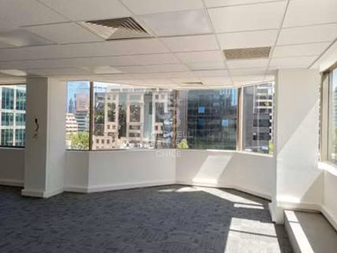 Excelente Planta libre para oficina en el Barrio Financiero