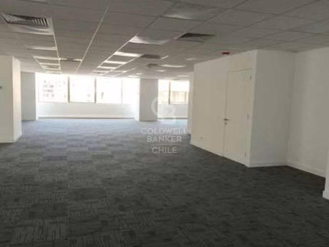 Excelente Planta libre para oficina en el Barrio Financiero