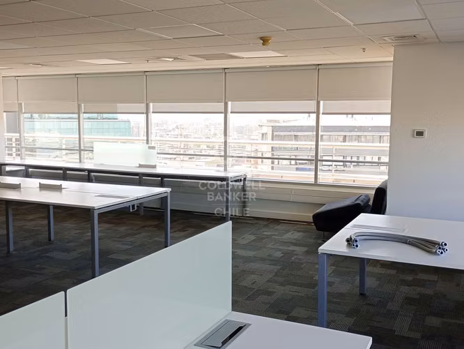 Oficina Metro P. de Valdivia 520m2