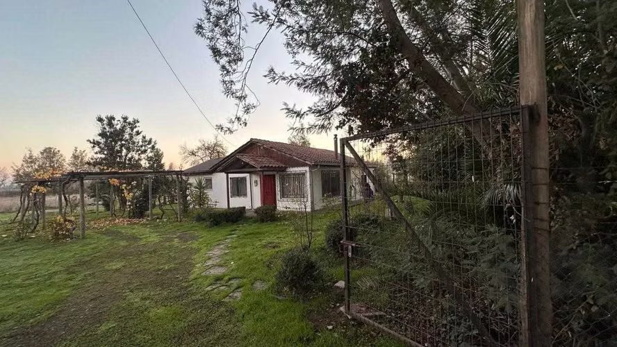 Parcela  con casa en venta San Clemente (168291)