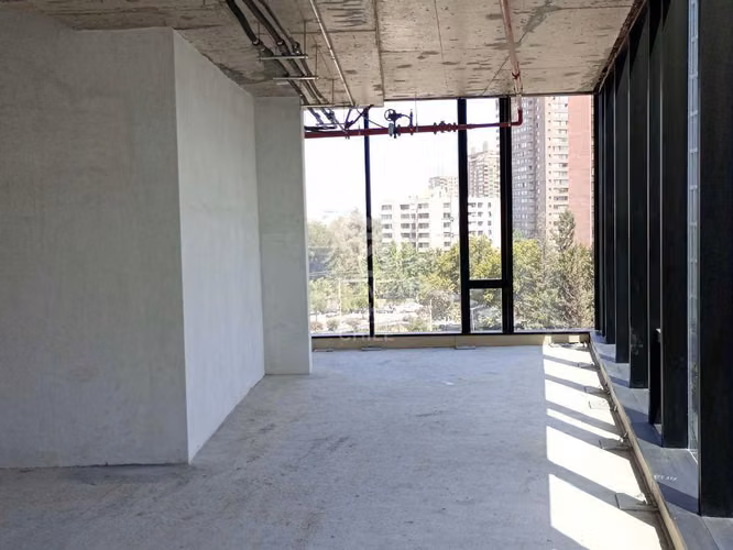 Oficina Cerro El Plomo 270m2