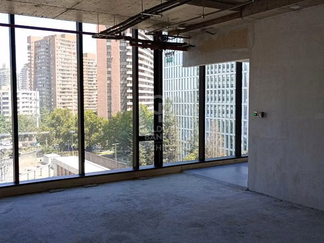Oficina Cerro El Plomo 270m2