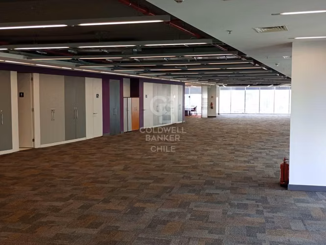 Oficina Cerro El Plomo 522m2