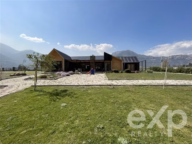 Parcela en venta de 4D, 3B y 4E. en San José de Maipo