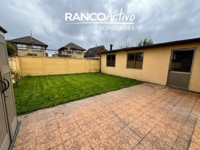 Casa en venta de 3D/3B en condominio San Pedro de la Paz