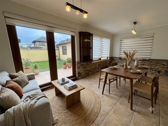 Casa en venta de 3D/3B en condominio San Pedro de la Paz