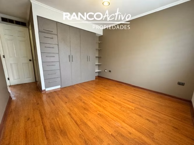 Casa en venta de 3D/3B en condominio San Pedro de la Paz