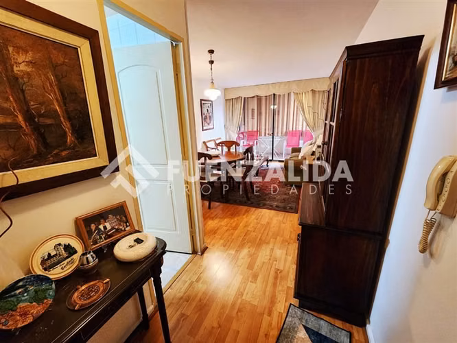 Venta departamento Santiago 1D 1B 47 mt2 Metro Santa Lucía