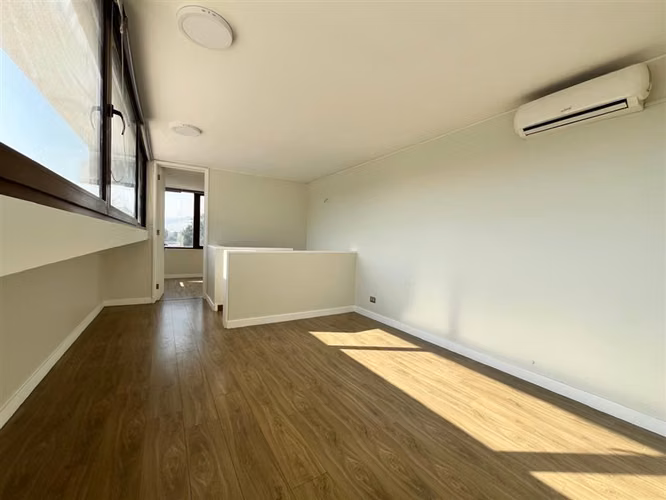 Casa en venta de 5 dormitorios ,Chamisero,Colina, Colegios.
