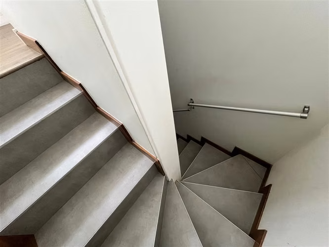 Casa en venta de 5 dormitorios ,Chamisero,Colina, Colegios.