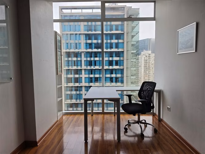 Oficina Amoblada en Arriendo en Las Condes