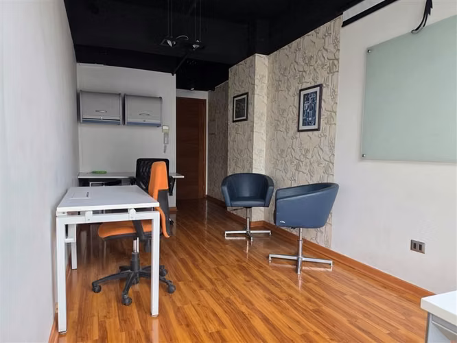 Oficina Amoblada en Arriendo en Las Condes