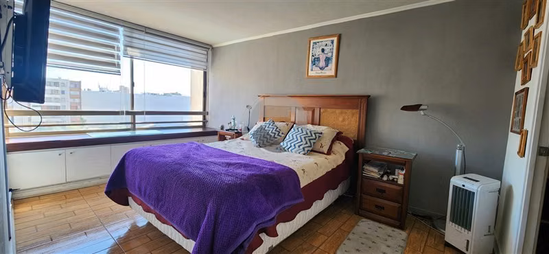 Departamento en Venta de 3 dorm. 2 baños Est y B. Republica!