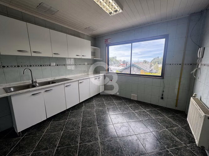 A pasos del centro ideal para empresas/oficinas. - Imagen 1