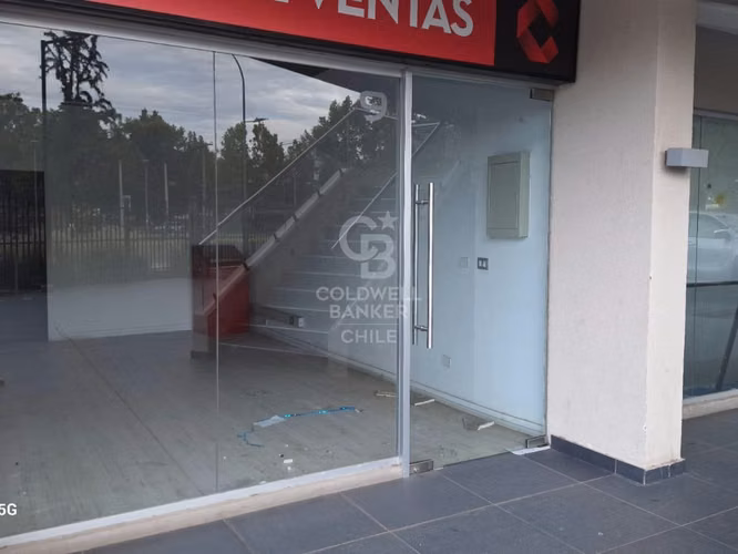 Local habilitado para emprender en zona Pajaritos
