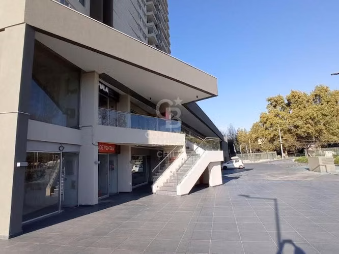 Local habilitado para emprender en zona Pajaritos