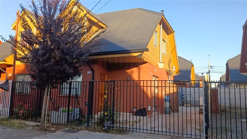 Arriendo casa 3 hab. Villa Bicentenario