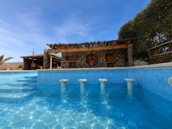 Espectacular Parcela en Alpatitas – 470 m² Construidos y 10.000 m² de Terreno - Imagen 4
