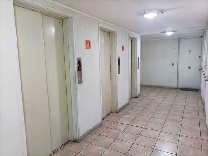 San Martín / Compañía, Metro Santa Ana (168368) - Imagen 20
