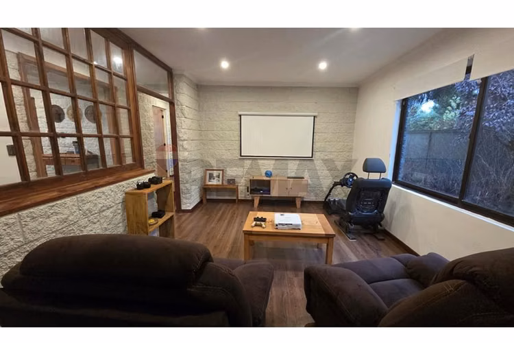 Vendo casa completamente amoblada 4d, 5b