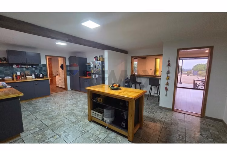 Vendo casa completamente amoblada 4d, 5b