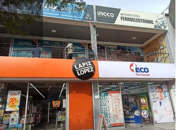 LOCAL COMERCIAL Av. Bernardo O'Higgins - Imagen 3