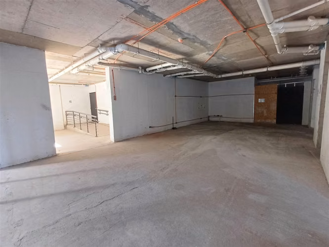 LOCAL COMERCIAL Antonio Bellet