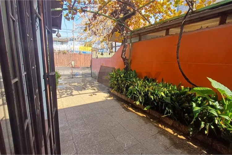 Cómoda casa  en un sector tranquilo y familiar