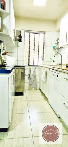 CASA El Gabino con Avda La Dehesa