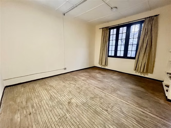 CASA Av salvador con Colo Colo