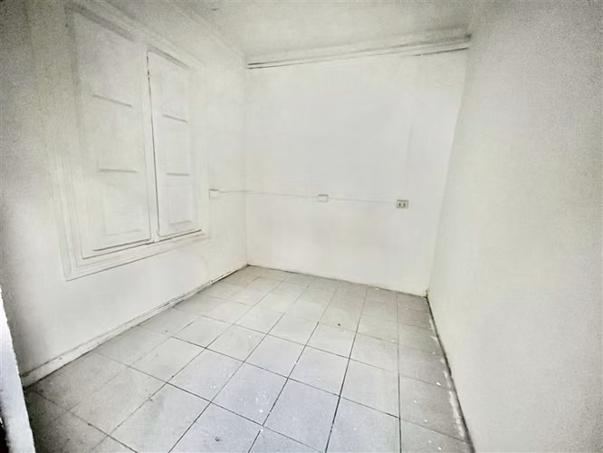 CASA Av salvador con Colo Colo