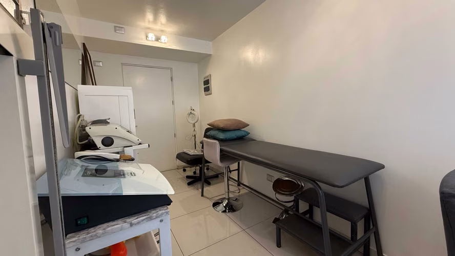 Oficina Habilitada para Centro Médico – Metro (168415)